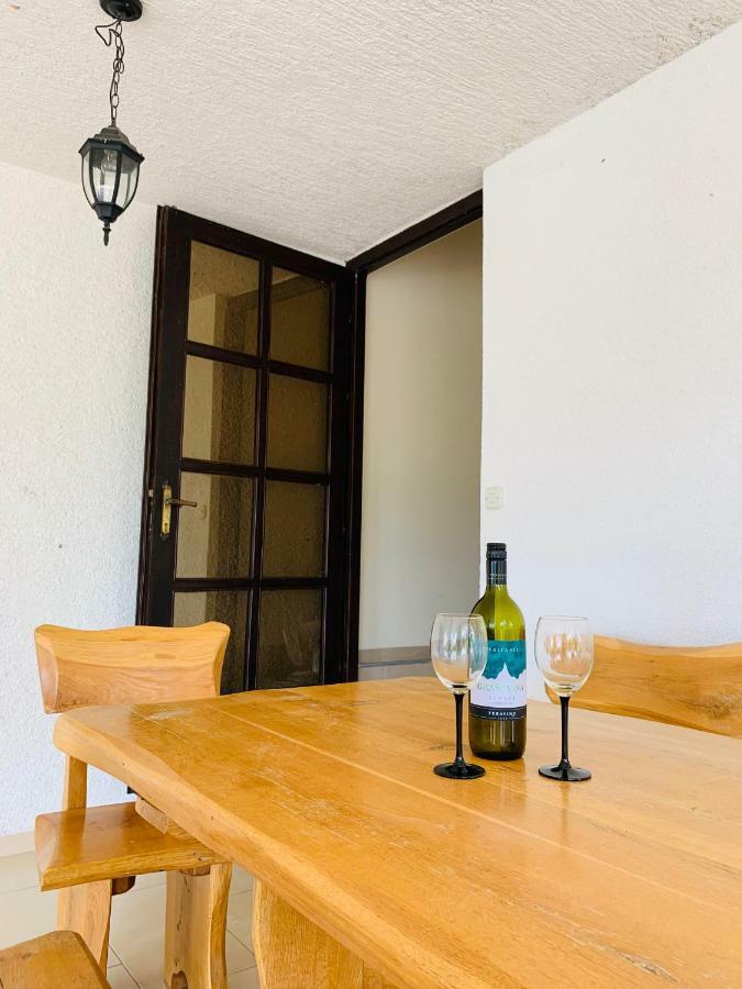 Apartmani Viktorija Vrana  Exterior photo
